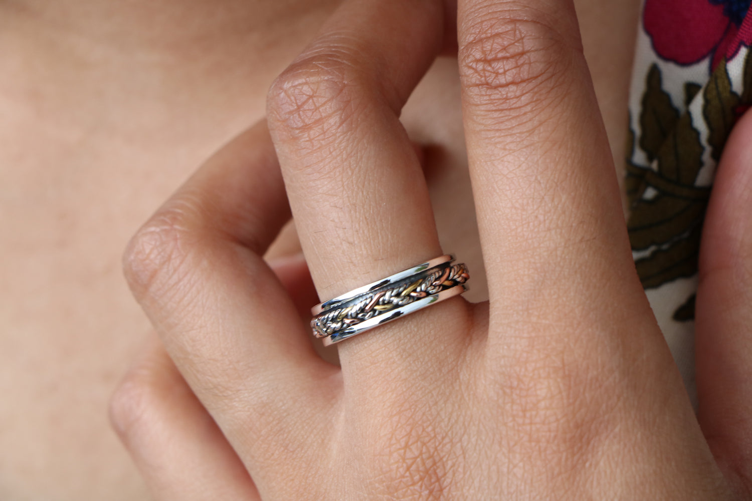 Twine Meditation Spinner Ring