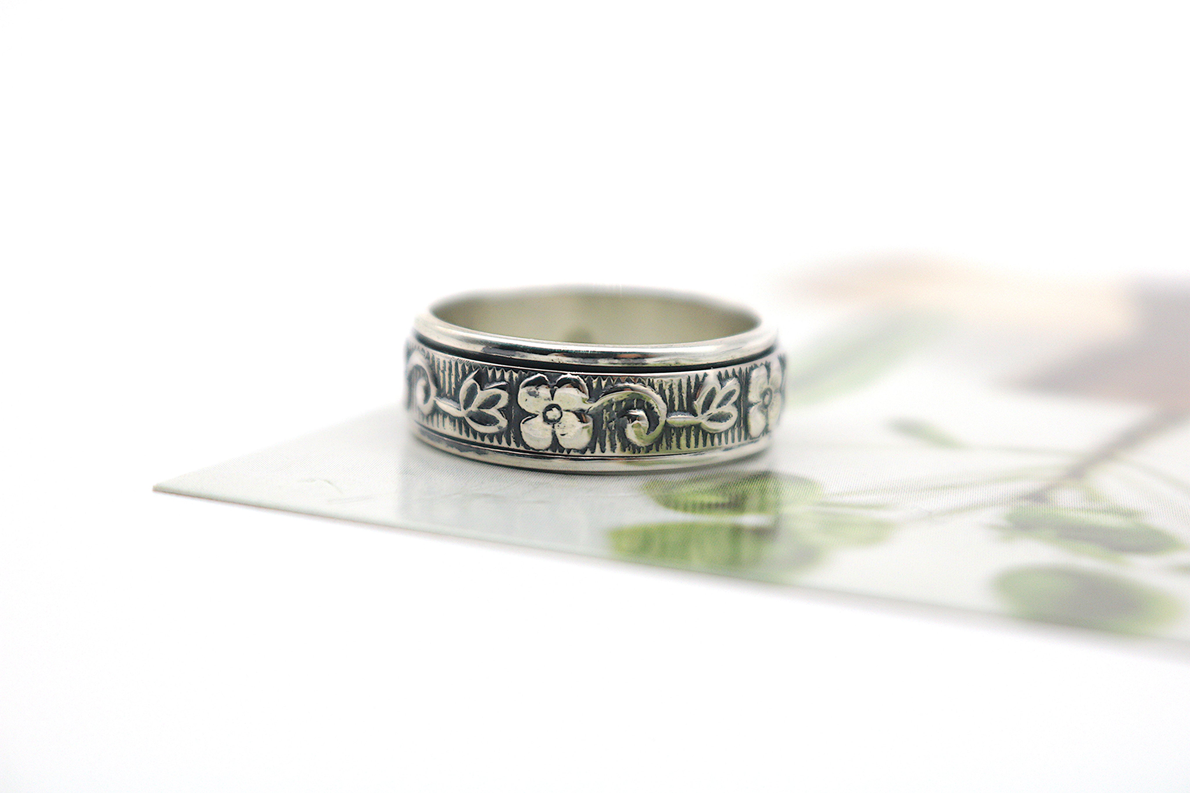 Plum Blossom Sterling Silver Spinner Ring