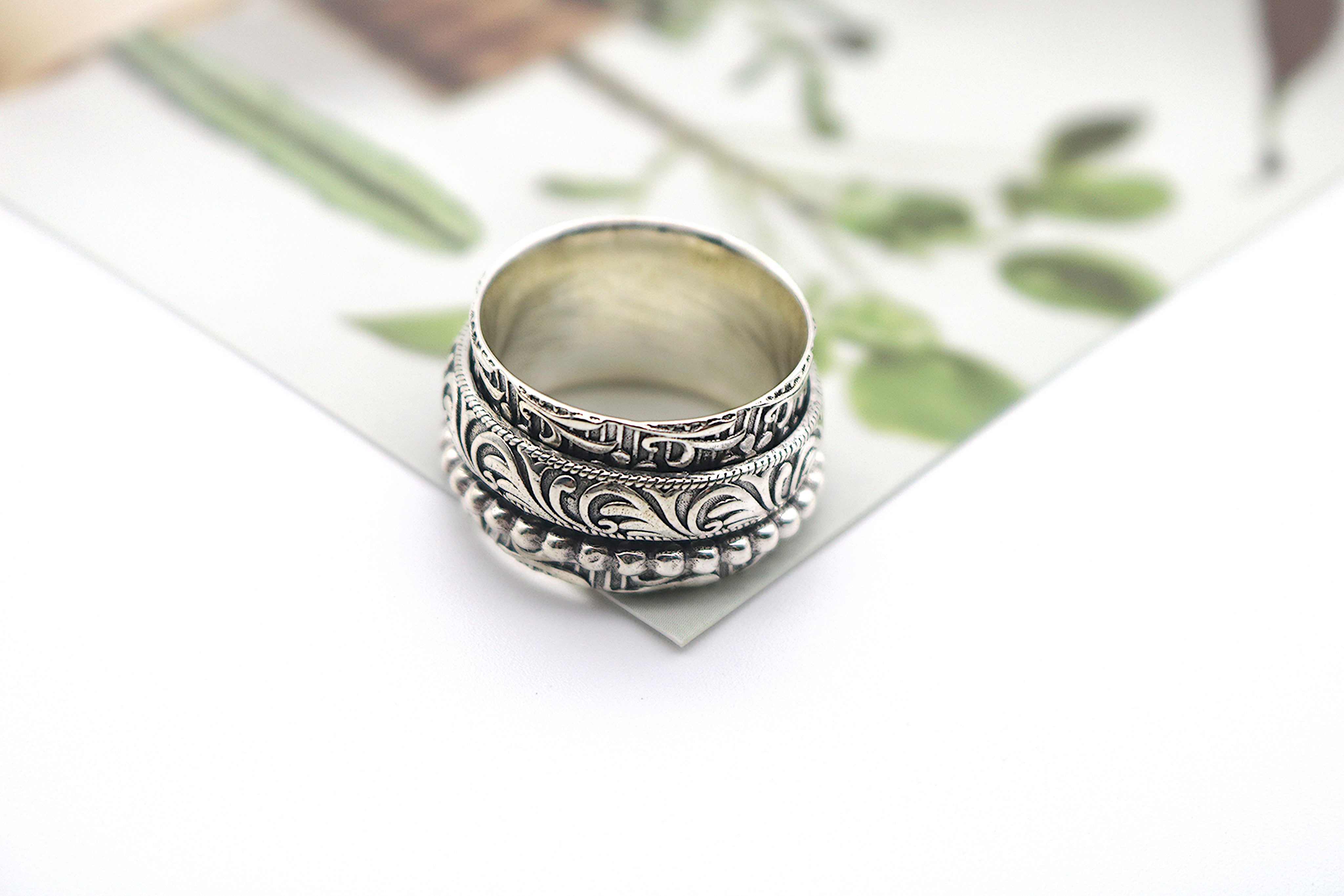 Dancer Spinner Ring Sterling Silver