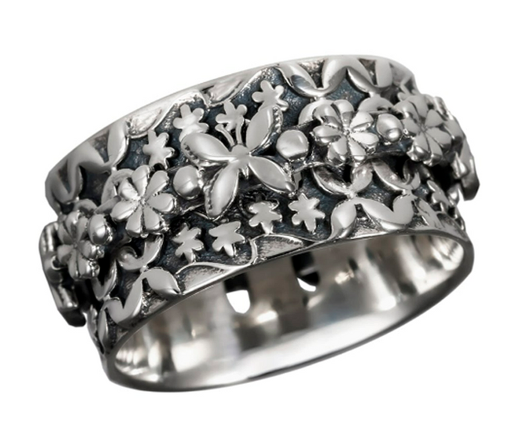 Papillon sterling silver spinner ring, also known as a fidget ring