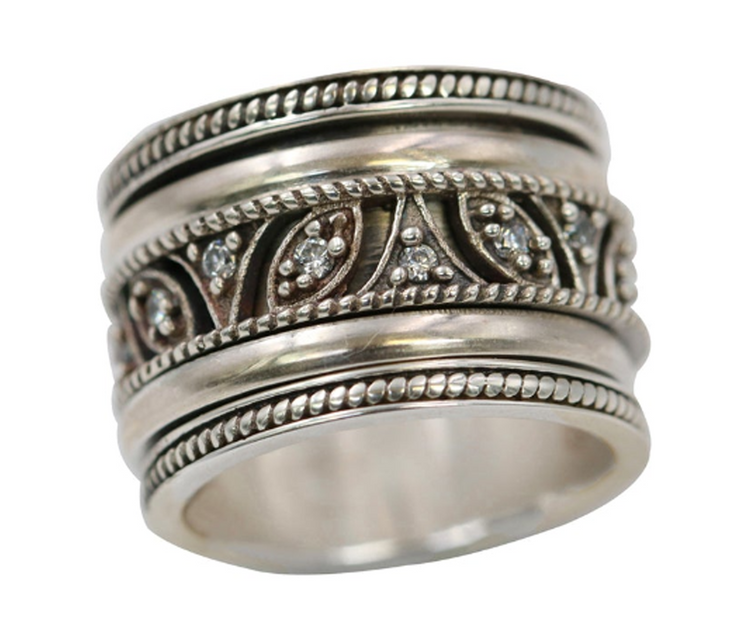Taj Mahal sterling silver spinner ring, also known as a fidget ring
