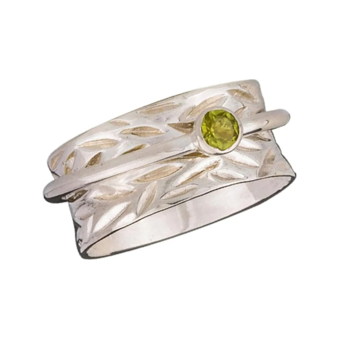 Heart Chakra Peridot sterling silver spinner ring by Energy Stone