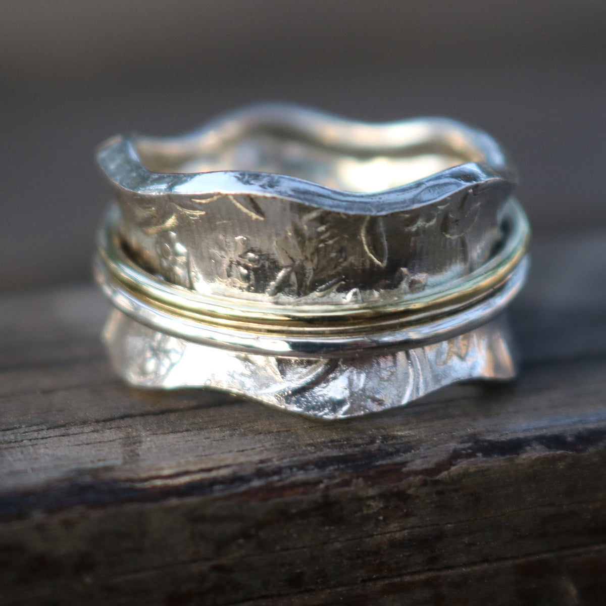 Meadow sterling silver spinner ring by Energy Stone